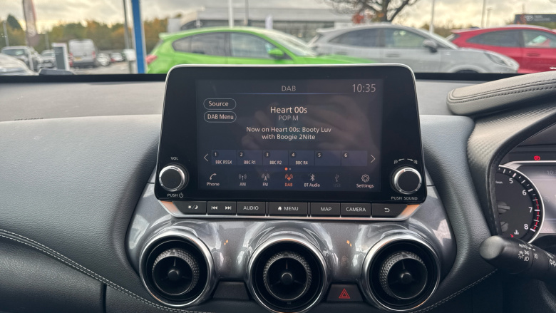 Nissan Juke 1.0 DiG-T Tekna 5dr DCT Petrol Hatchback